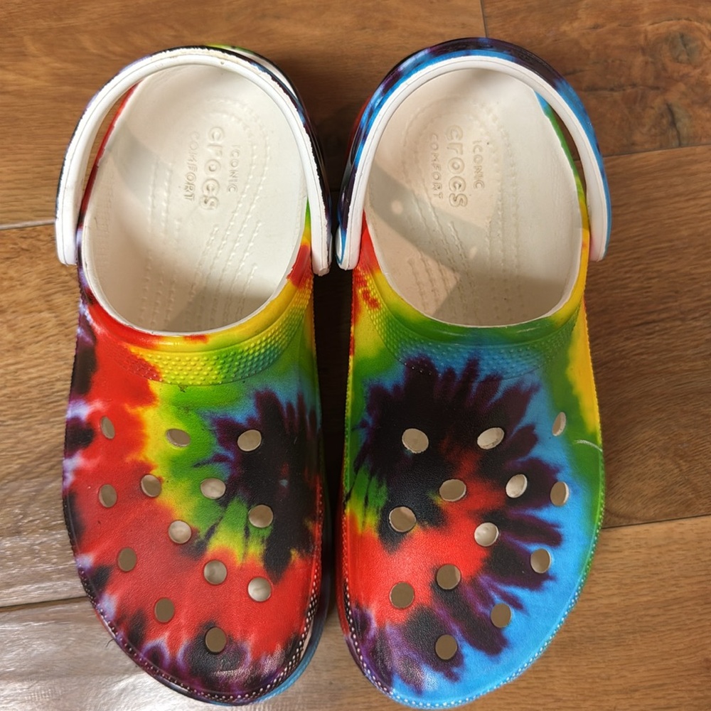 Platform Crocs - image 2